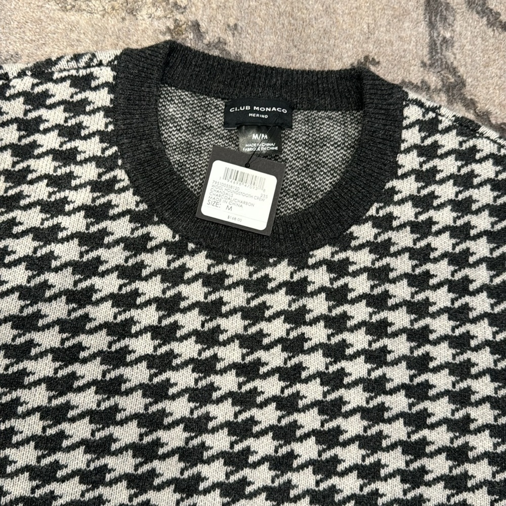 Club Monaco grey wool houndstooth sweater - Picture 2 of 3
